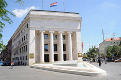 HNB